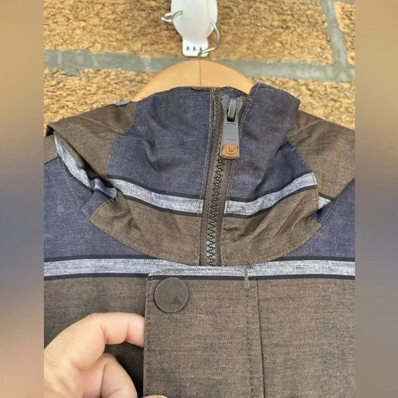 Burton X Mountain Dew Covert 1 Mens Jacket Small - Picture 11 of 17